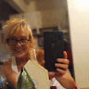 Meet your Posher, Debra